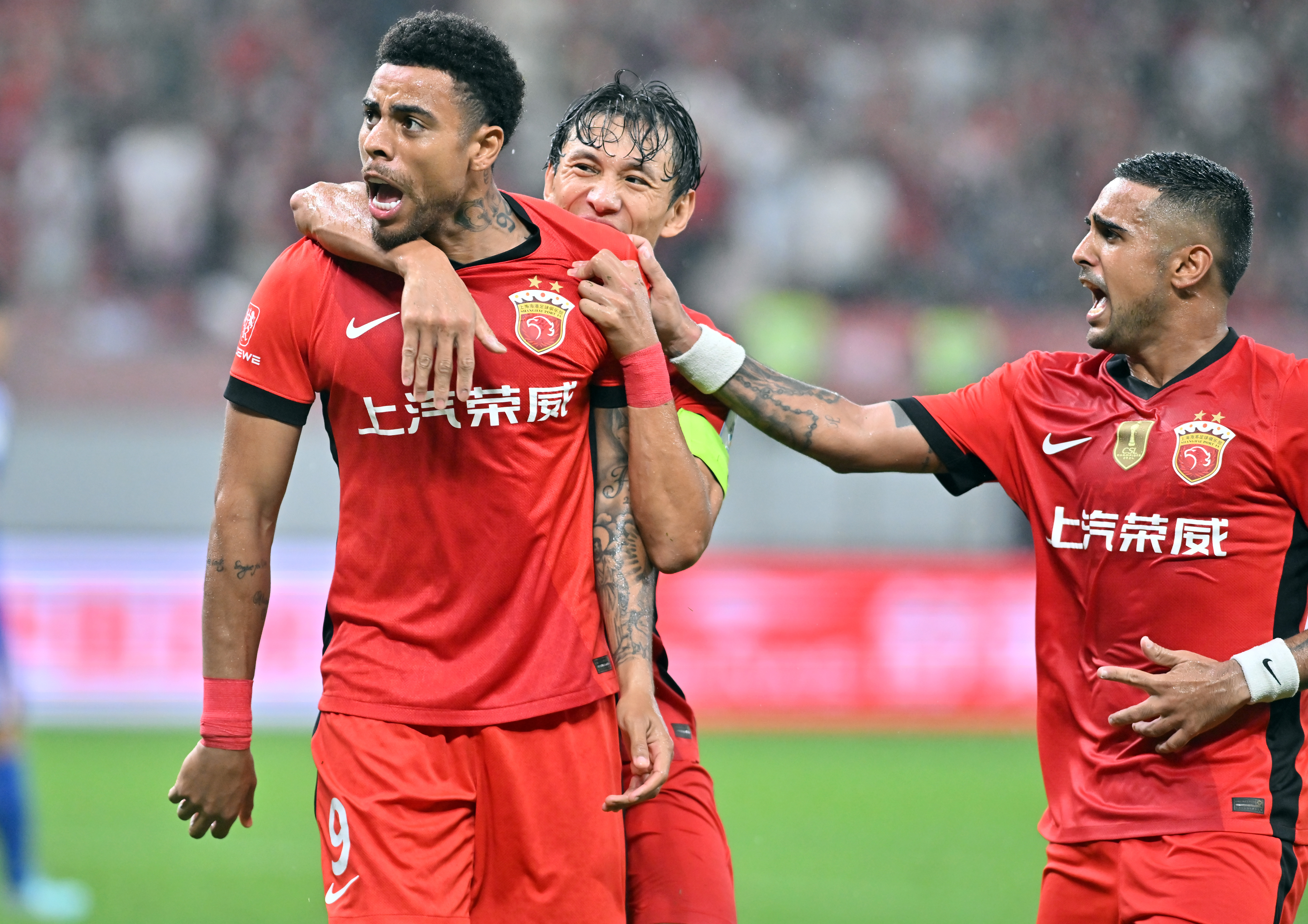 开云体育平台-包含今晚法甲传出新动向；尤文图斯刷新队史纪录；管理层表态：引发热议；控场能力受关注的词条