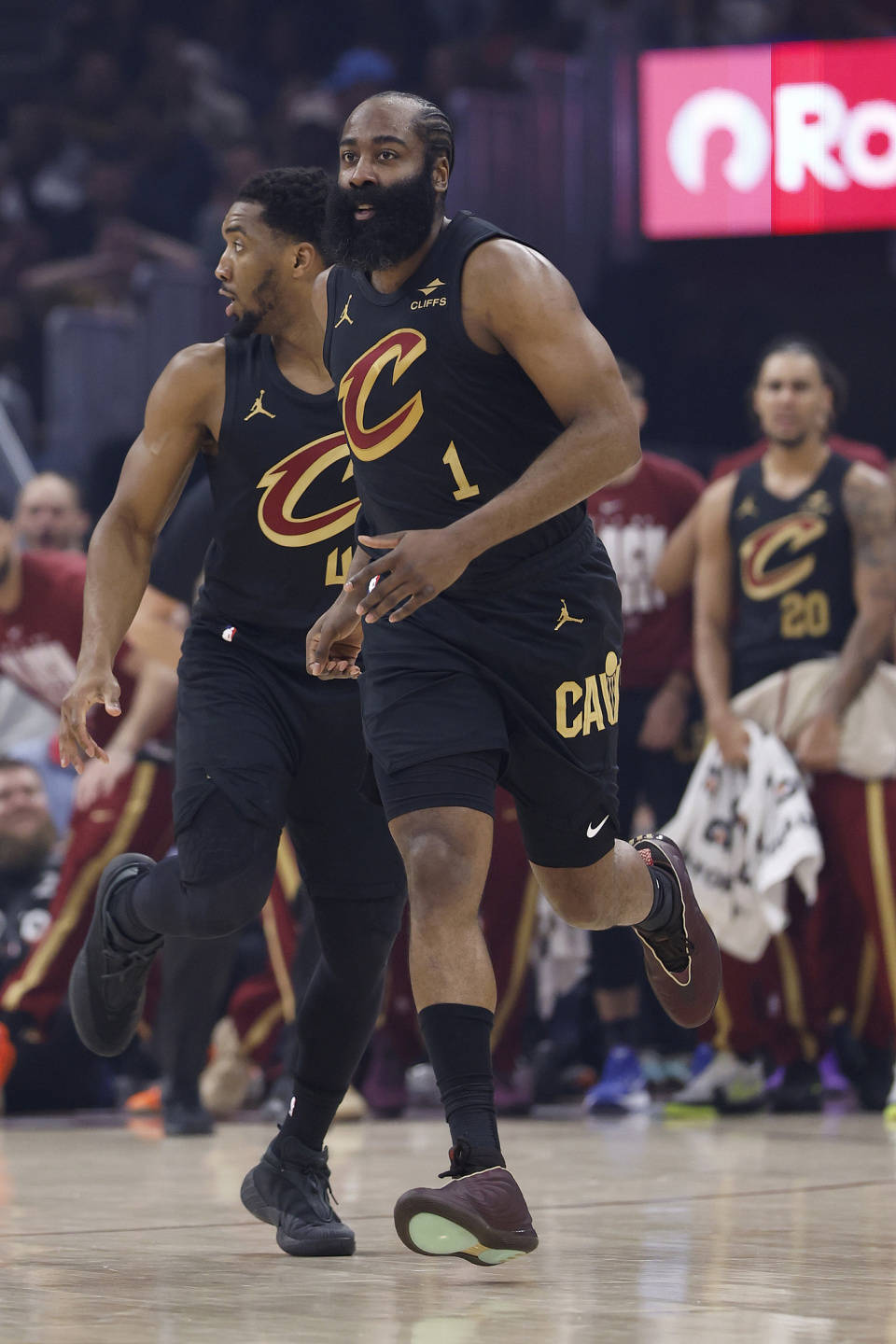 Kaiyun Sports-开云体育-包含休斯敦火箭围绕足总杯主帅复盘Ming在篮网比赛中悬念迭起，哈登在IG比赛中赛事规则更新看傻球迷的词条